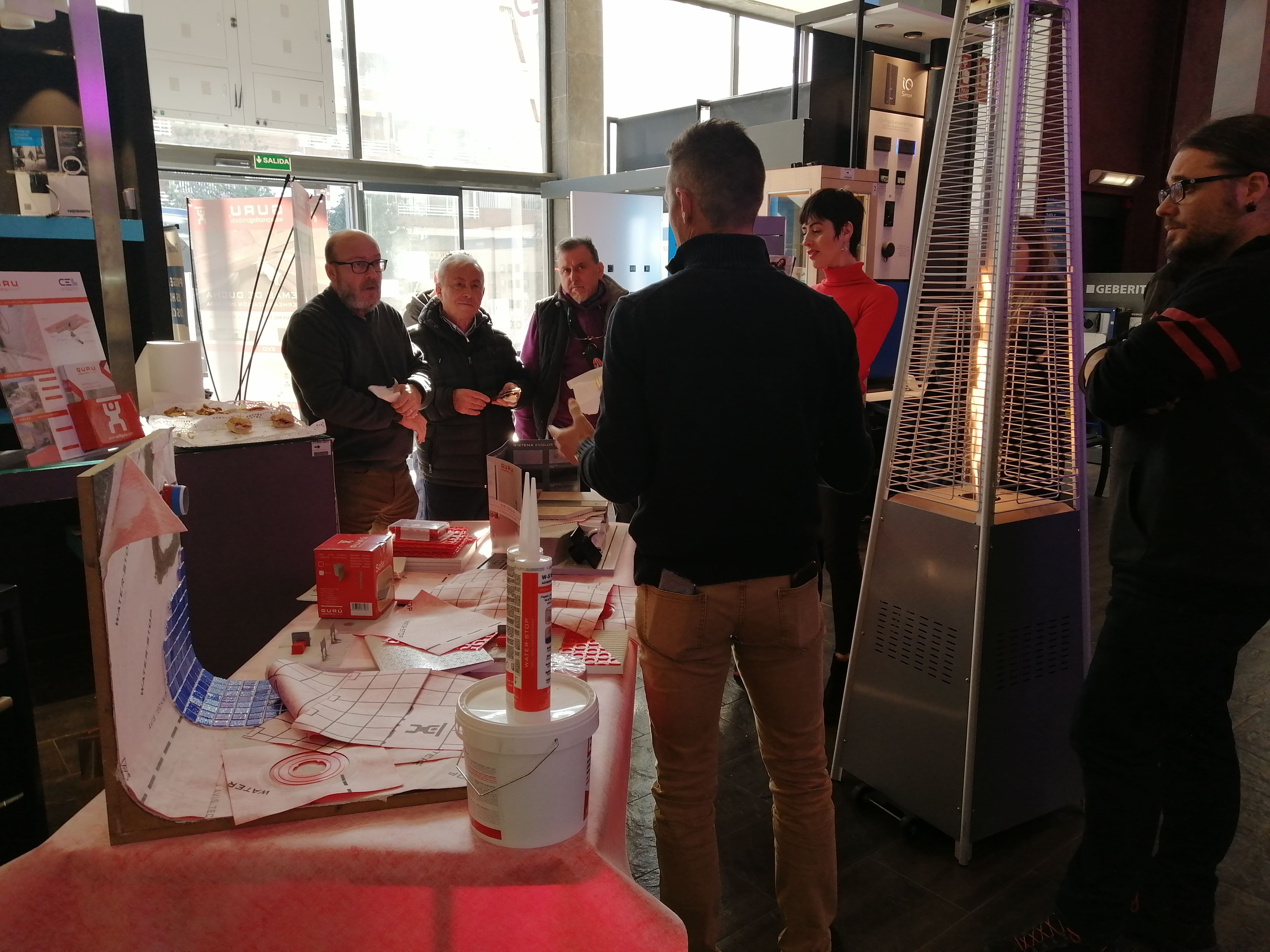 Sesión de Actualización con GURU, Distribución material eléctrico y fontaneria en Barcelona