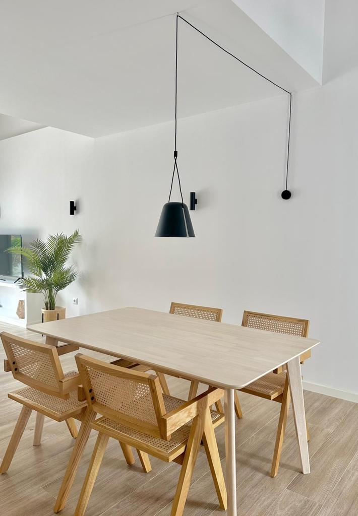 Reforma completa con CELL, Distribución material eléctrico y fontaneria en Barcelona