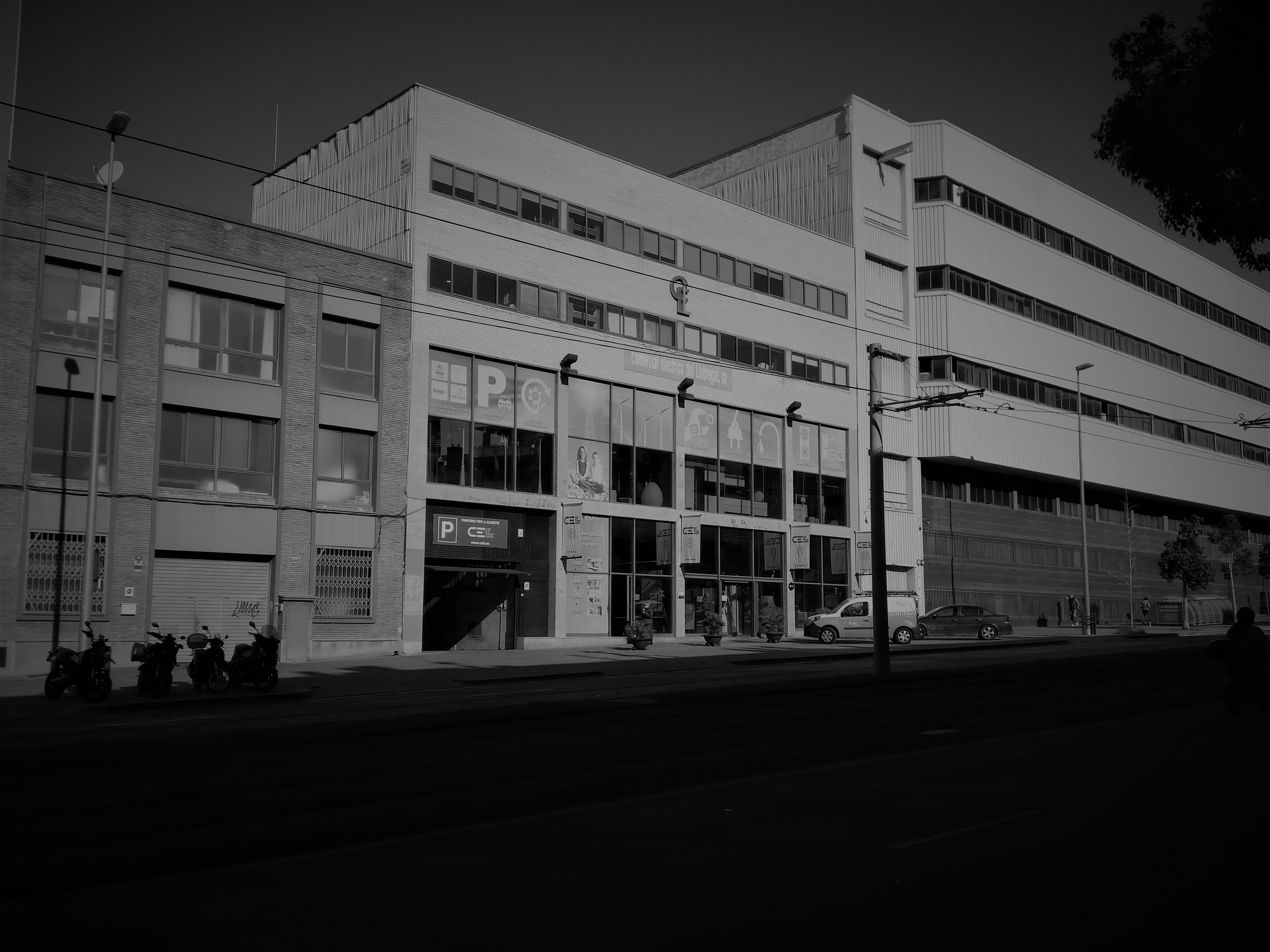 Presentada la Asociación Empresarial Esplugues Innova, Distribución material eléctrico y fontaneria en Barcelona