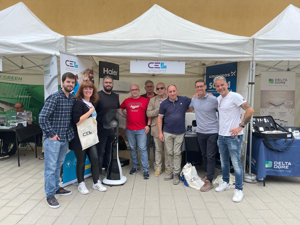 Un día en la Trobafira 2023, Distribución material eléctrico y fontaneria en Barcelona