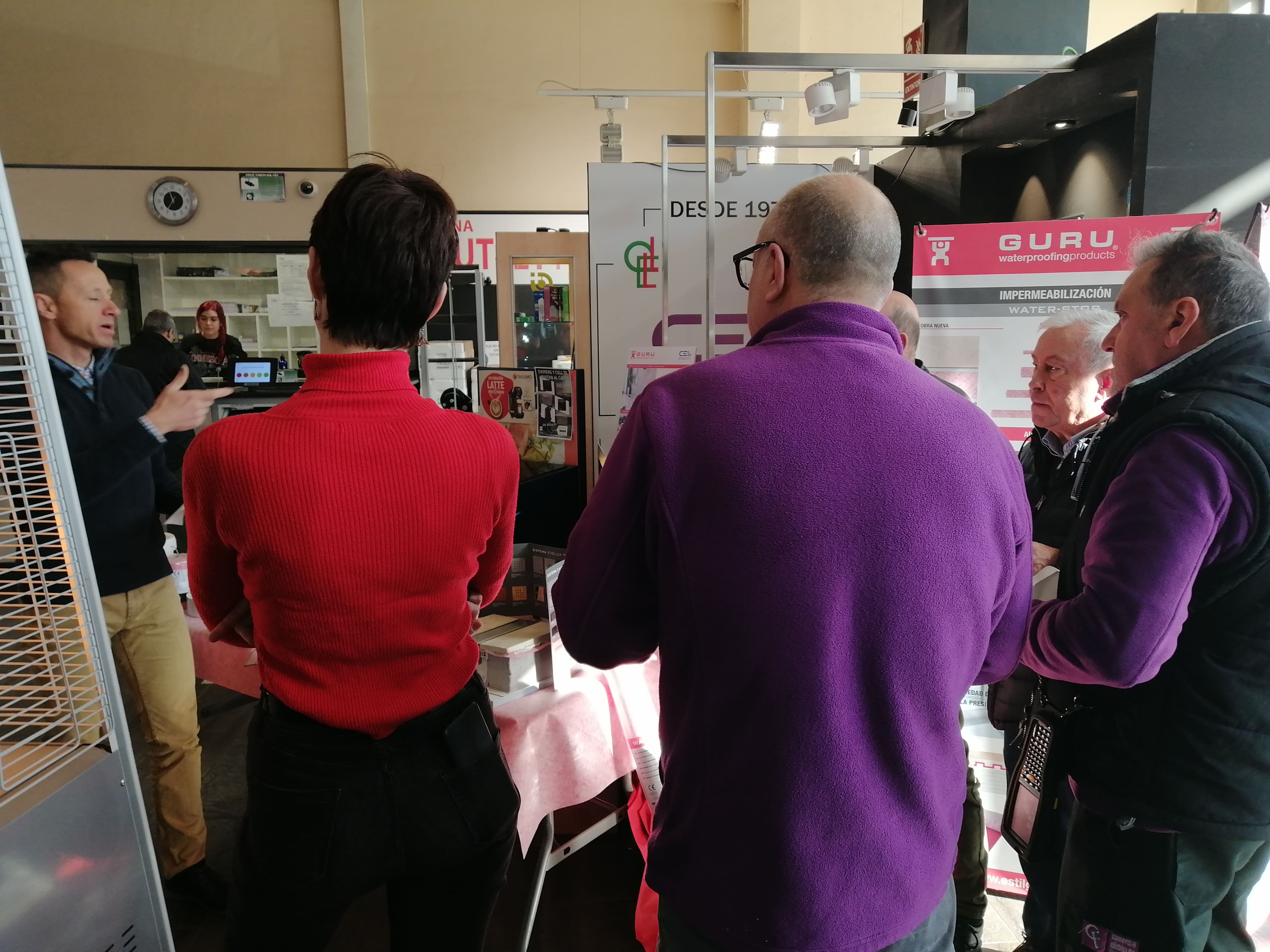 Sesión de Actualización con GURU, Distribución material eléctrico y fontaneria en Barcelona