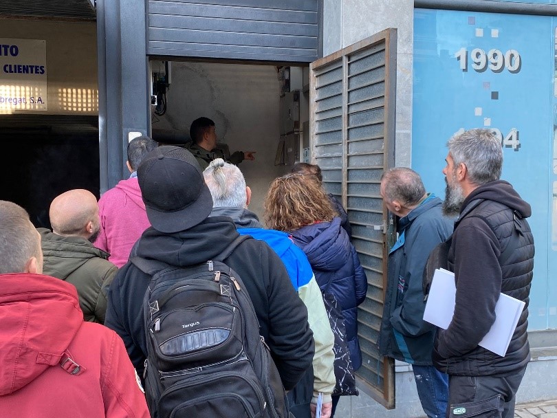 &Eacute;xito de la Formaci&oacute;n en Fotovoltaica, Distribuci&oacute;n material el&eacute;ctrico y fontaneria en Barcelona