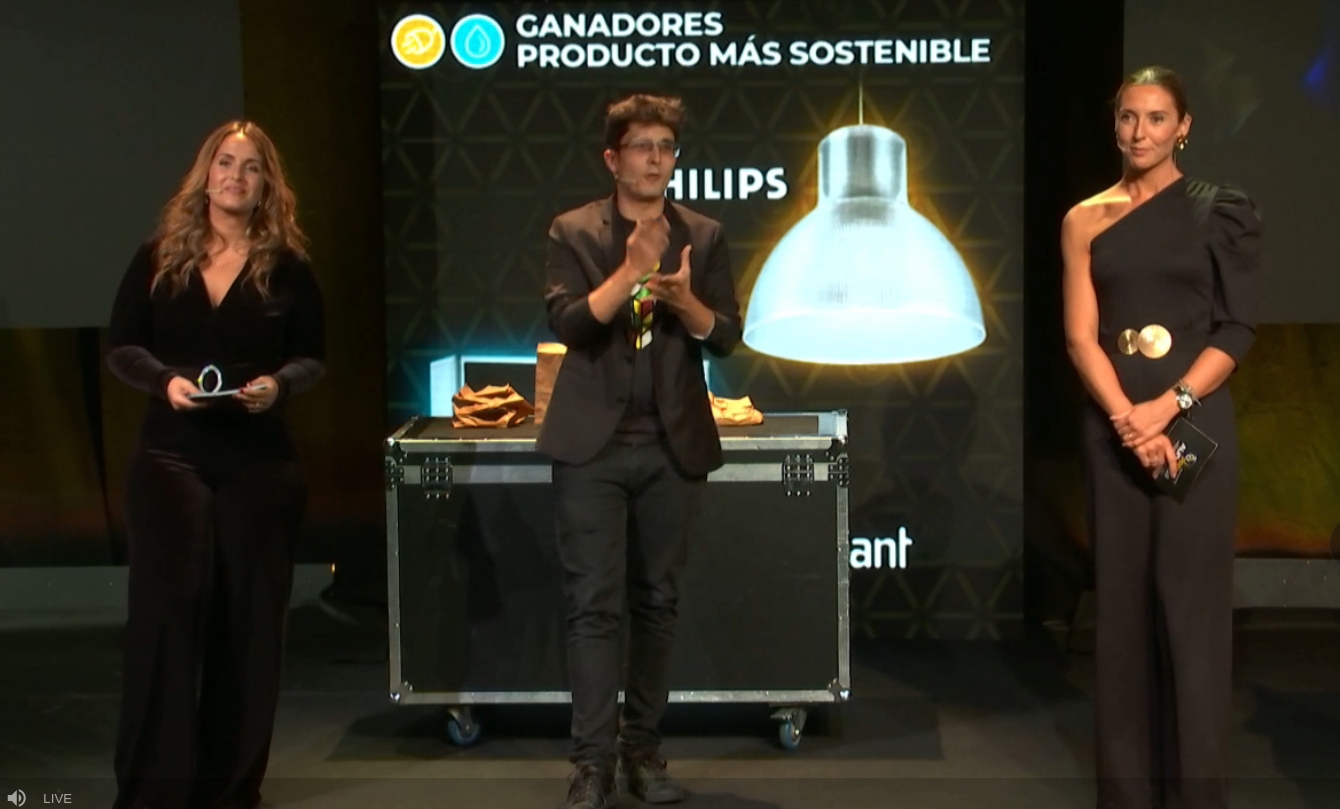 Entregados online los Premios AUNA, Distribución material eléctrico y fontaneria en Barcelona