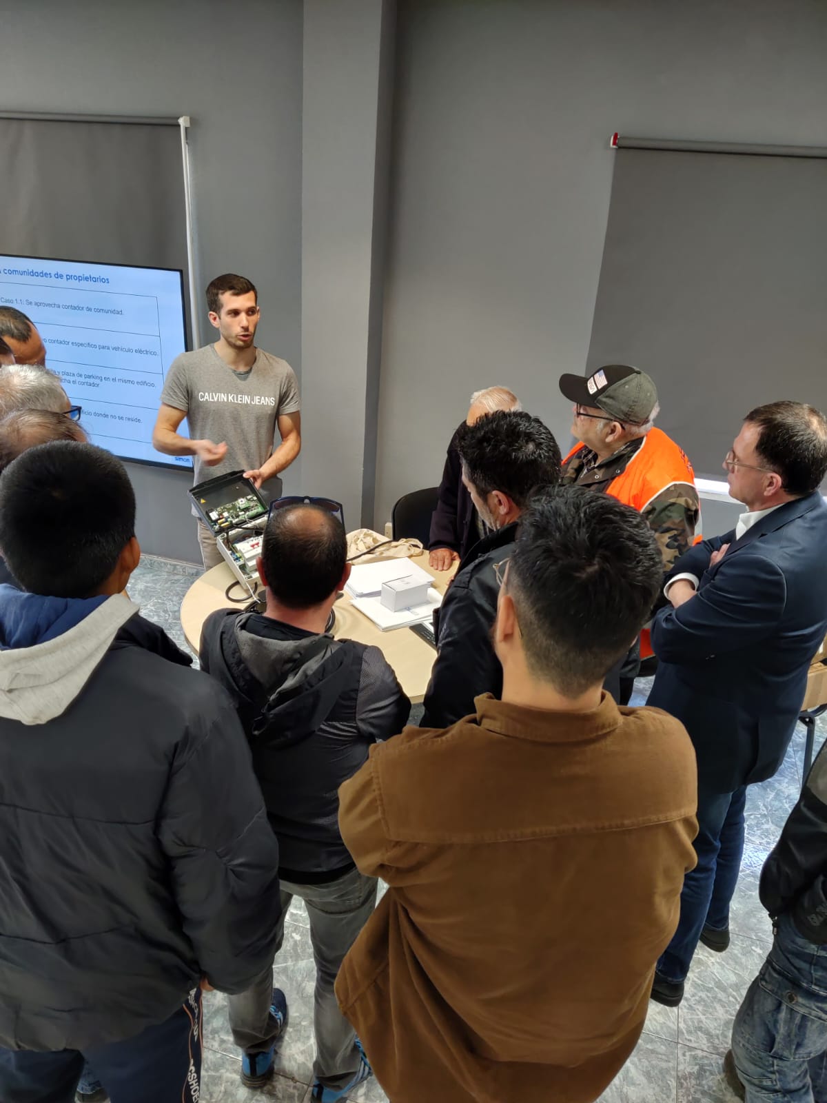 Interesante Formacion Sobre Cargadores Electricos Y Fotovoltaica Id 241