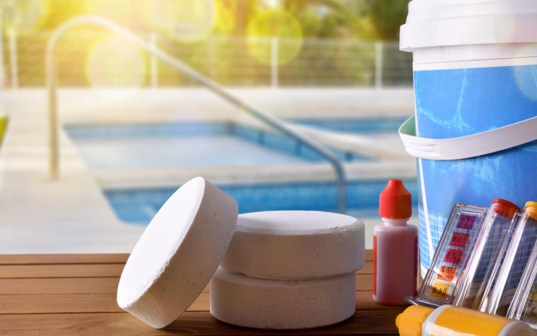 Productos químicos para piscina en oferta: cloro, antialgas y más